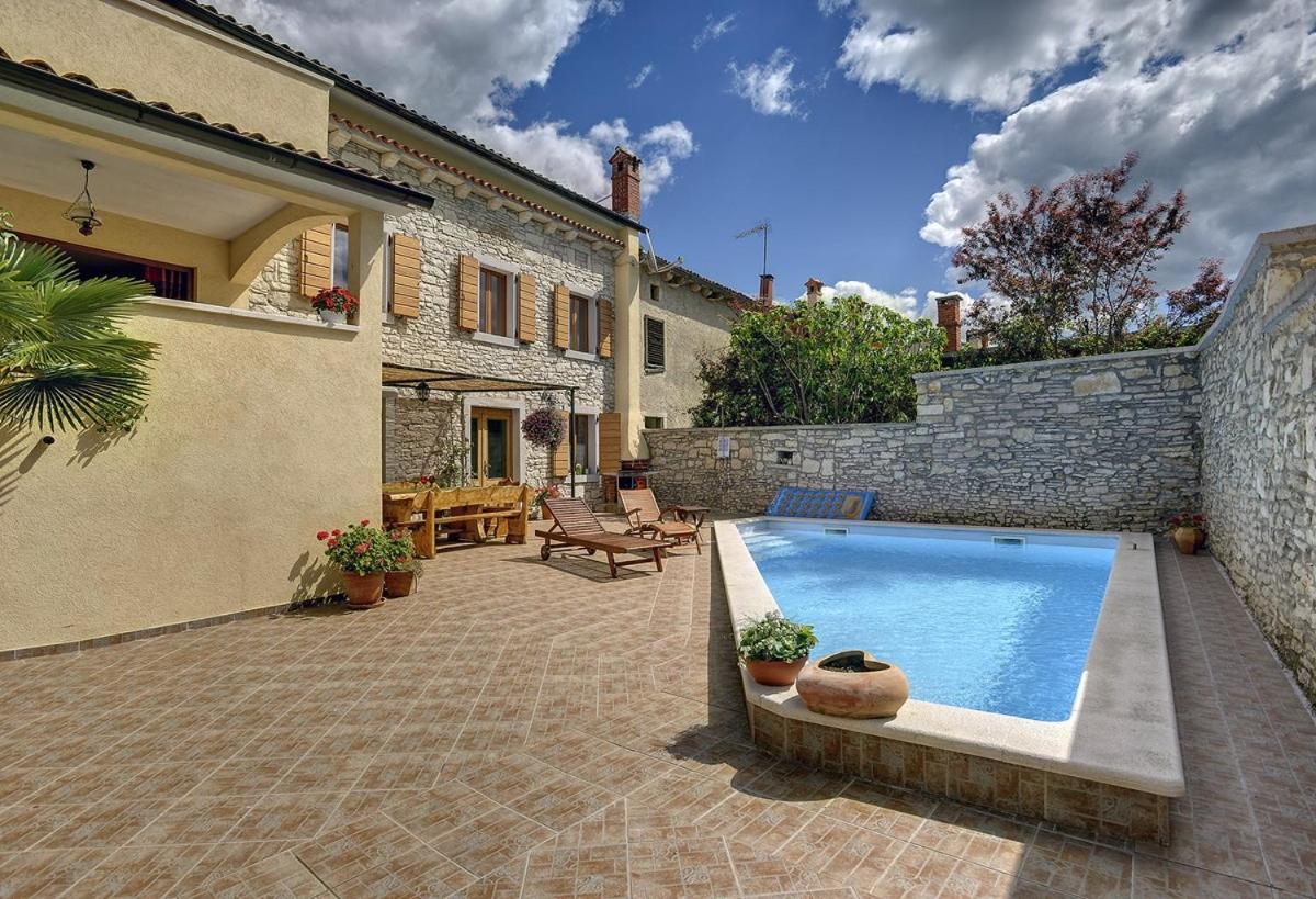 Villa Dea Svetvinčenat Εξωτερικό φωτογραφία