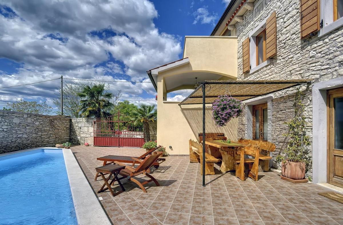 Villa Dea Svetvinčenat Εξωτερικό φωτογραφία