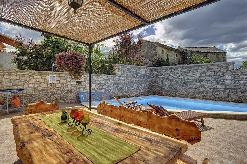 Villa Dea Svetvinčenat Εξωτερικό φωτογραφία